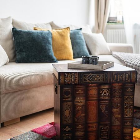 1-4 Gaeste Wohnung W-Lan, Netflix, Amazon, Parken, Arbeitsplatz, 24H Check In ,Vollausgestattet Kueche, Handtuecher Seife U,V,M Fuer Geschaeftsreisende, Paare, Familien , Datteln Buitenkant foto